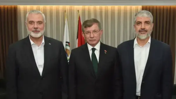 Ahmet Davutoğlu Haniye ve Meşal ile İstanbul’da görüştü
