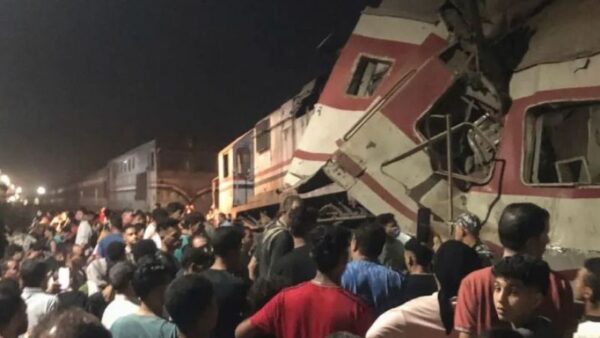 Mısır’daki tren kazasında 2 kişi öldü, 29 kişi yaralandı